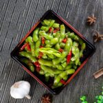 枝豆につく黒い虫の正体を探れ！おいしい枝豆収穫のためにできることは？